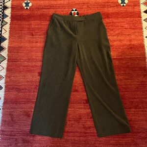 Coldwater Creek Olive Green Cropped Pants
